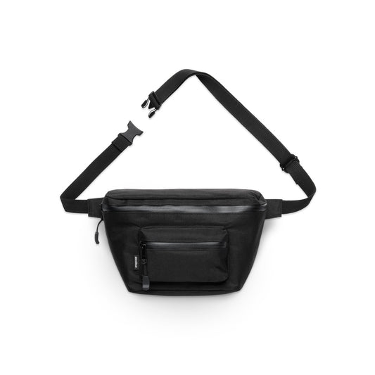 1019 Recycled Pocket Waist Bag in Black