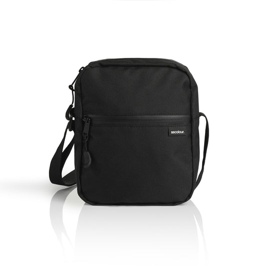 1026 Recycled Transit Bag in Black